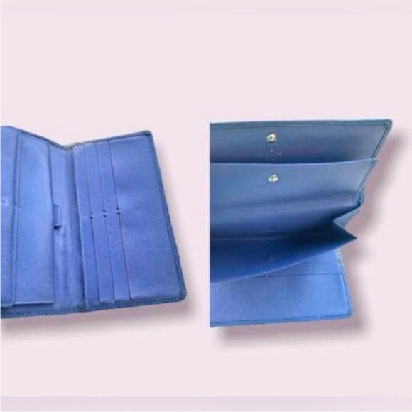 Louis Vuitton Wallet - Picture 4 of 9